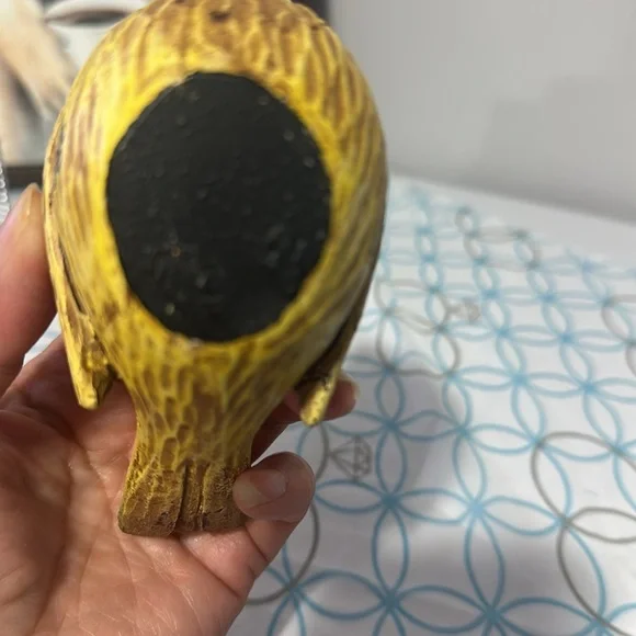 Decorative Yellow Bird Figurine few spots chipped colors - Picture 6 of 8